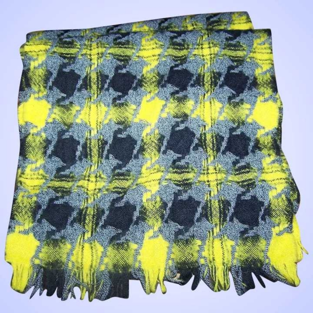Lochcarron Made in Scotland 100 % Pure Wool Yellow